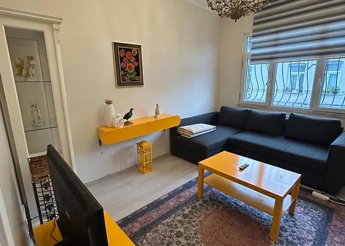 Bohemian Antique House In Colorful Balat Appartamento *