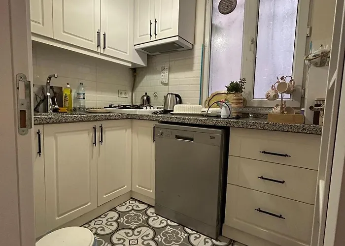 Bohemian Antique House In Colorful Balat